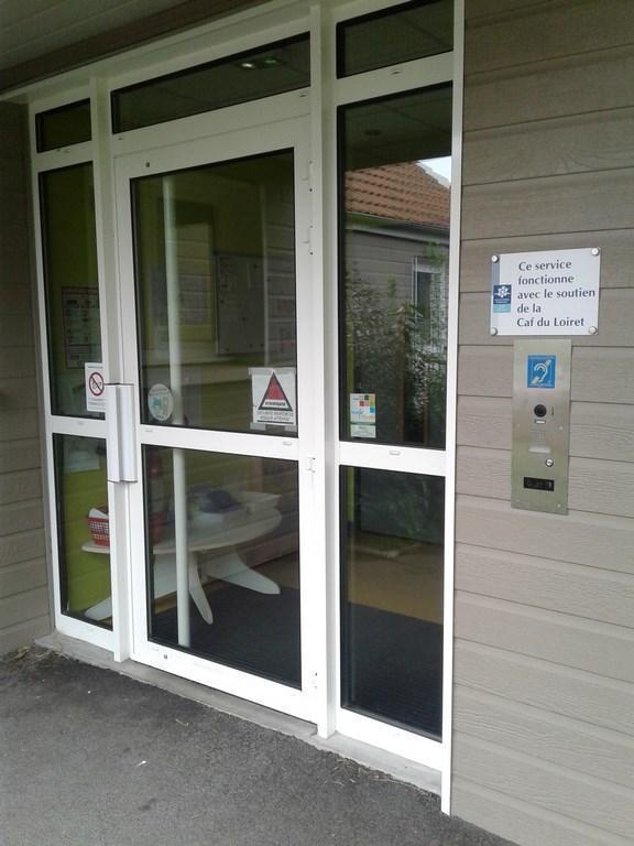 Interphone et contrôle d'accès pour sécurisation de crèches