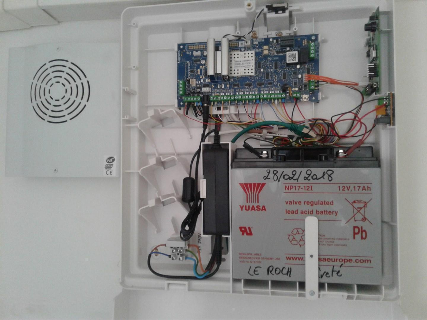 Centrale Galaxy Flex 20 Honeywell chez des particuliers